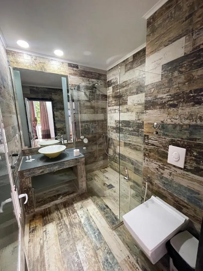 Grand Boutique Hotel Dhermi 0*,  Albania