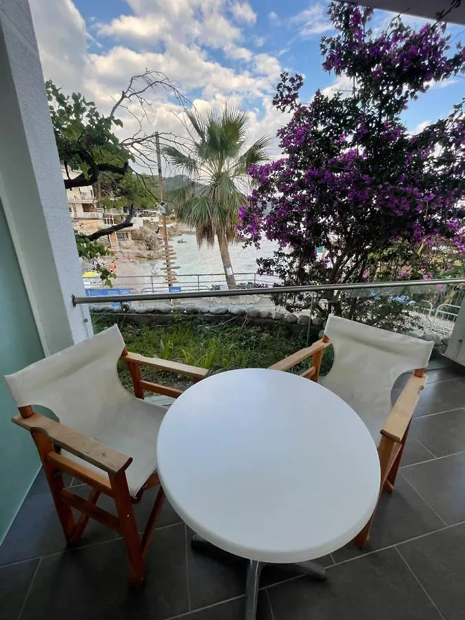 Grand Boutique Hotel Dhërmi