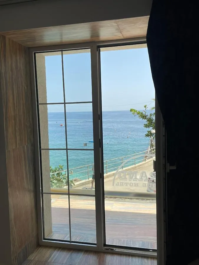Grand Boutique Hotel Dhërmi Albánie